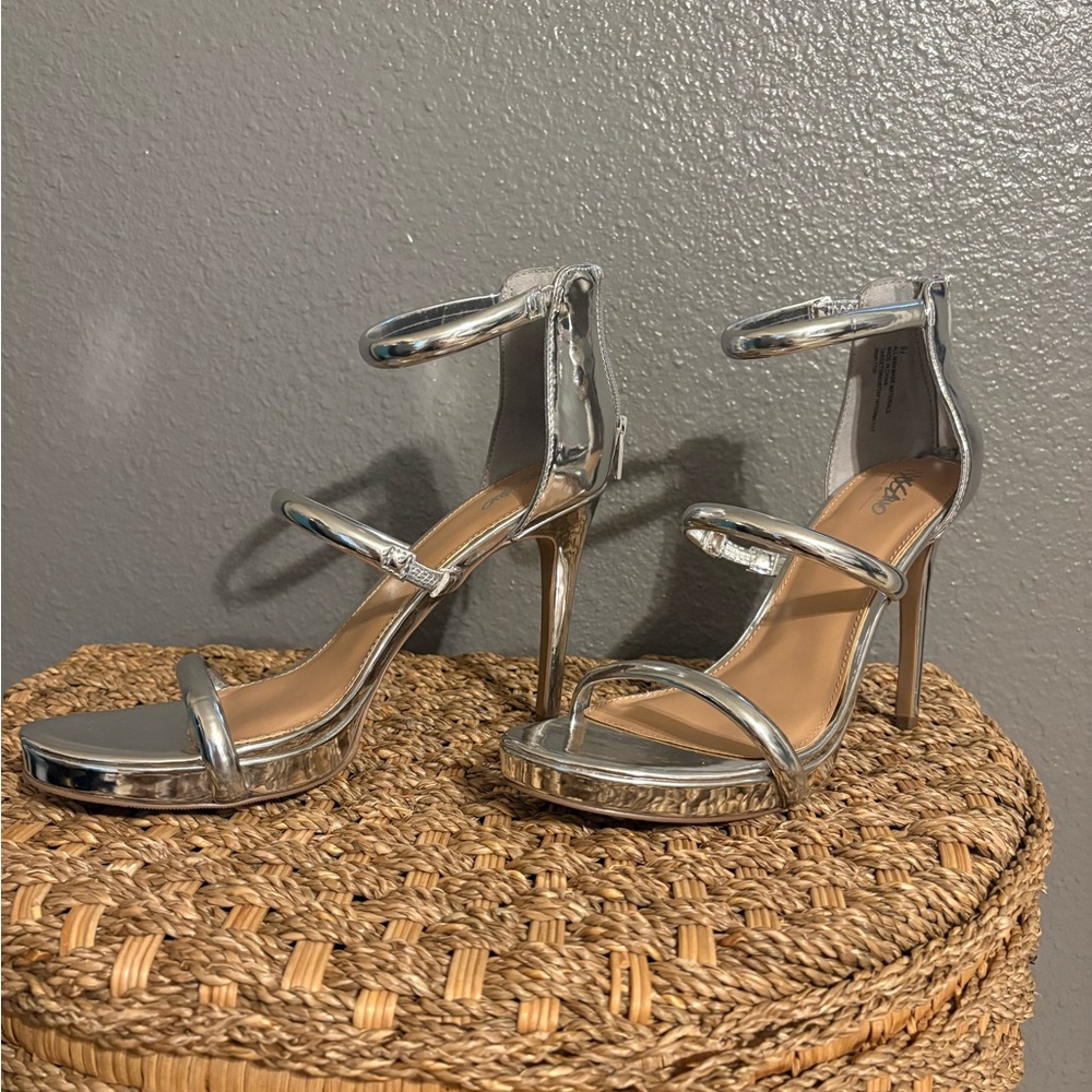 Mossimo Silver Stiletto Heels